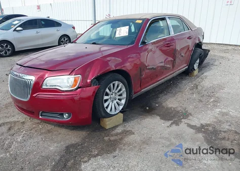 2013 Chrysler 300 Motown из США, поврежденный, VIN 2C3CCAAG1DH572805